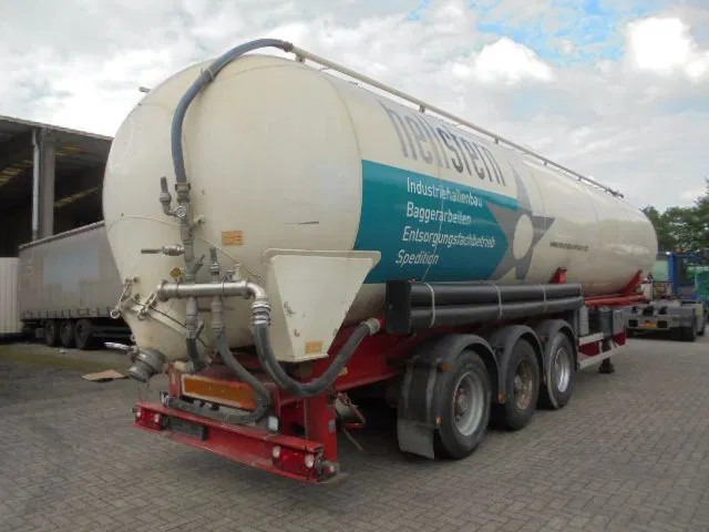 Benalu GRUPO GARVIVES SAL 60000L - Tanker semi-trailer: picture 3 Benalu GRUPO GARVIVES SAL 60000L - Tanker semi-trailer: picture 3