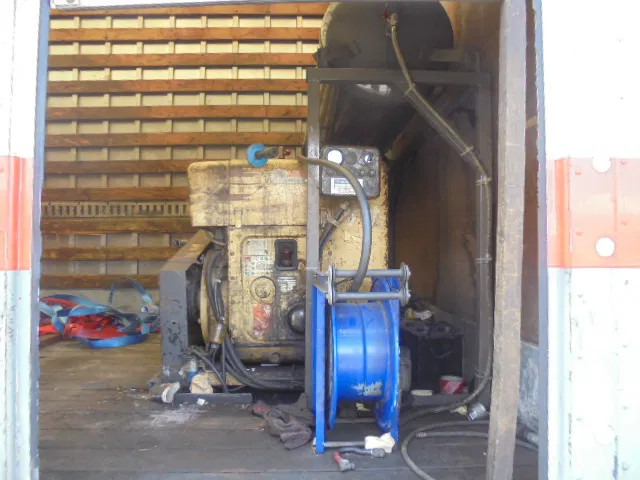 DAF LF 45 150 NL TRUCK SERVICE TRUCK MET COMPRESSOR - Box truck: picture 2 DAF LF 45 150 NL TRUCK SERVICE TRUCK MET COMPRESSOR - Box truck: picture 2
