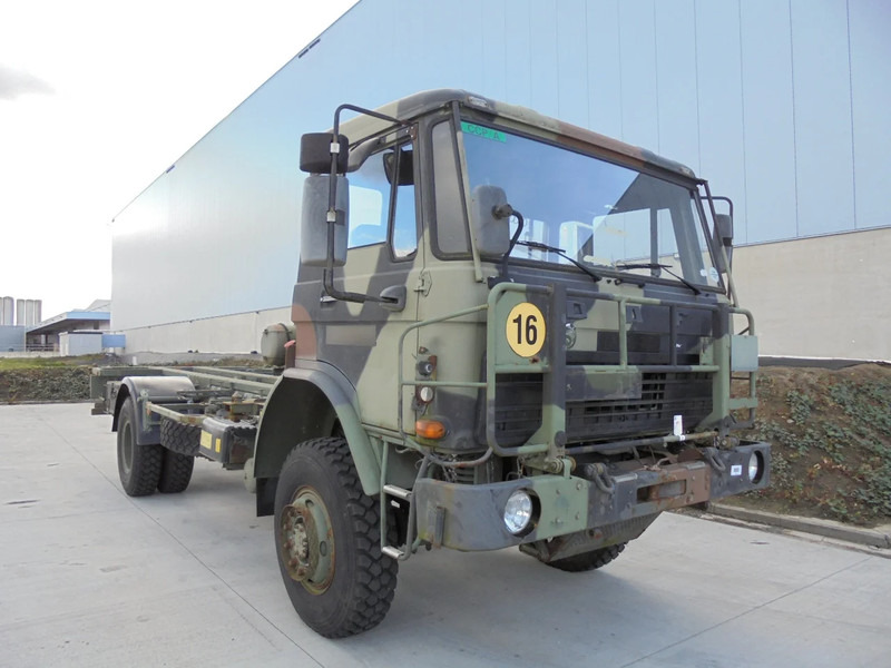 DAF YA 5444 4X4 BDF - Container transporter/ Swap body truck: picture 3 DAF YA 5444 4X4 BDF - Container transporter/ Swap body truck: picture 3
