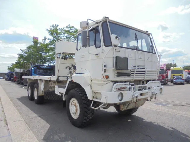 DAF YTZ 2300 6X6 FULL STEEL - Dropside/ Flatbed truck: picture 3 DAF YTZ 2300 6X6 FULL STEEL - Dropside/ Flatbed truck: picture 3
