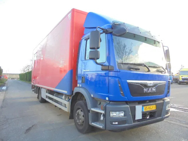 MAN TGM 12-250 - Box truck: picture 3 MAN TGM 12-250 - Box truck: picture 3