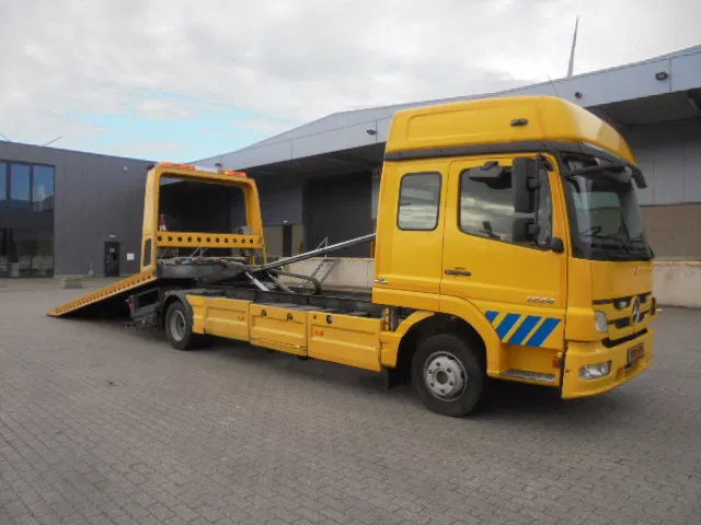 Mercedes-Benz Atego 1224 NL TRUCK - Tow truck: picture 3 Mercedes-Benz Atego 1224 NL TRUCK - Tow truck: picture 3