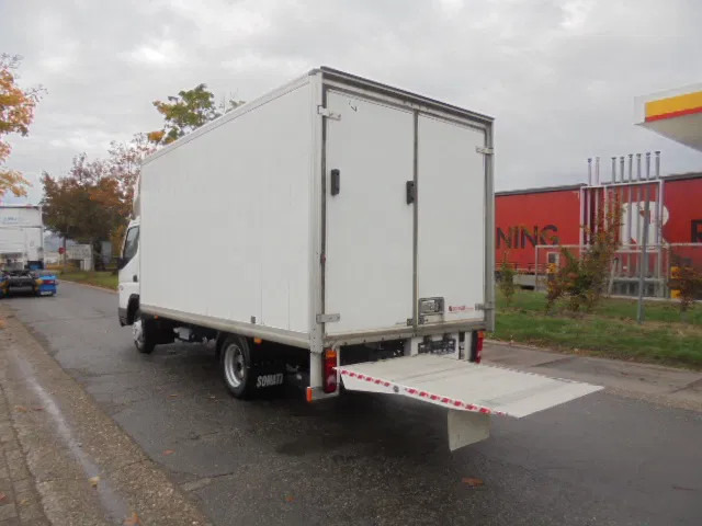 Mitsubishi Canter 3C13 LOW KM - Closed box van, Combi van: picture 4 Mitsubishi Canter 3C13 LOW KM - Closed box van, Combi van: picture 4