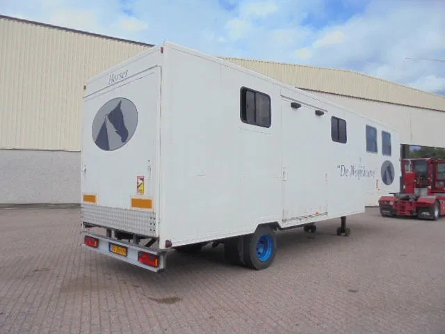 Livestock semi-trailer Netam ONCZ 16/108 002 NL KENTEKEN: picture 13 Livestock semi-trailer Netam ONCZ 16/108 002 NL KENTEKEN: picture 13