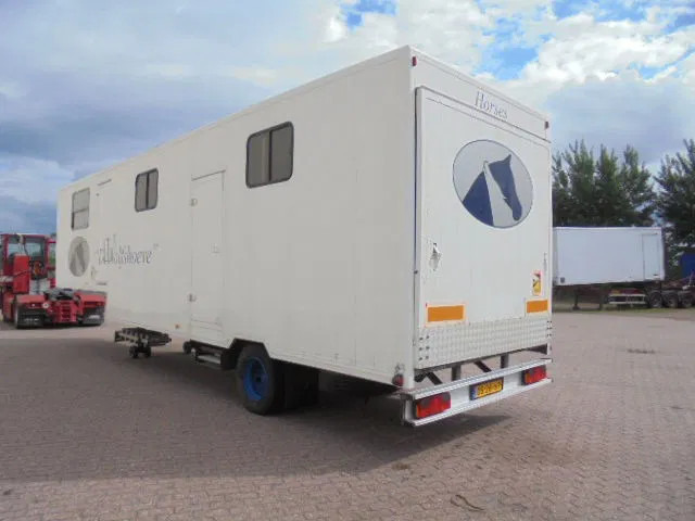 Livestock semi-trailer Netam ONCZ 16/108 002 NL KENTEKEN: picture 15 Livestock semi-trailer Netam ONCZ 16/108 002 NL KENTEKEN: picture 15