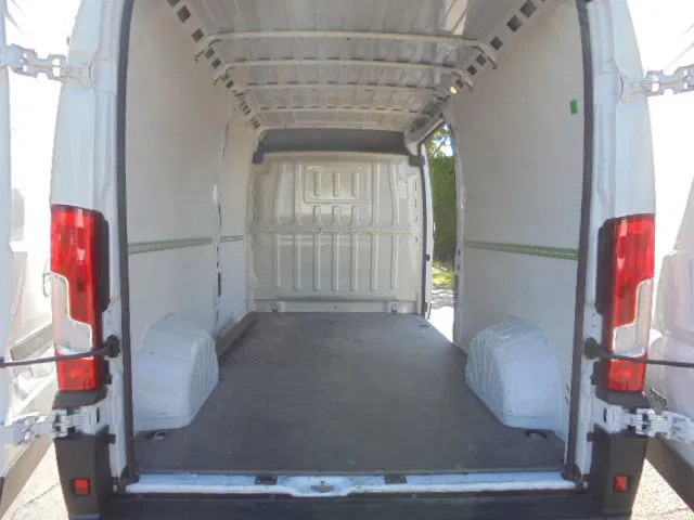 Opel Movano L3H2 2.2L BLUE HDI 140 - Panel van: picture 5 Opel Movano L3H2 2.2L BLUE HDI 140 - Panel van: picture 5