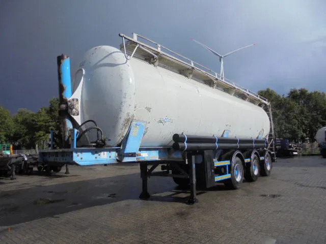 SPITZER BP SK 50 - Tanker semi-trailer: picture 1 SPITZER BP SK 50 - Tanker semi-trailer: picture 1