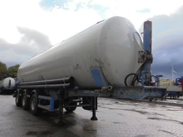 SPITZER BP SK 50 - Tanker semi-trailer: picture 5 SPITZER BP SK 50 - Tanker semi-trailer: picture 5