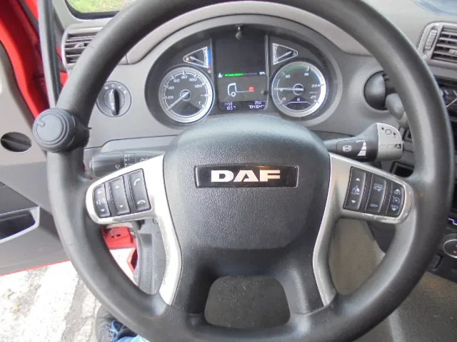 Tractor truck DAF CF 410 SSC: picture 13