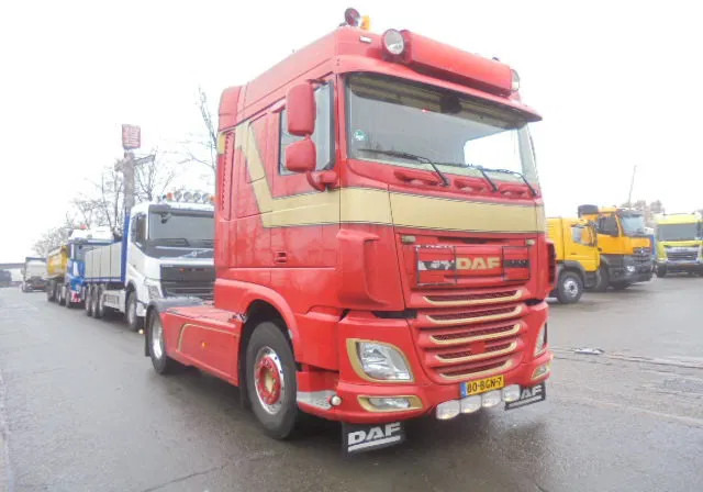 DAF XF 440 ADR TUV 02-26 - Tractor truck: picture 3 DAF XF 440 ADR TUV 02-26 - Tractor truck: picture 3