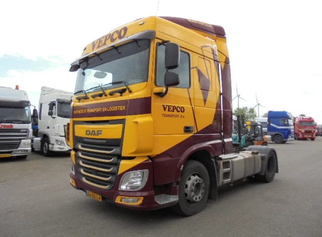 DAF XF 440 - Tractor truck: picture 1 DAF XF 440 - Tractor truck: picture 1