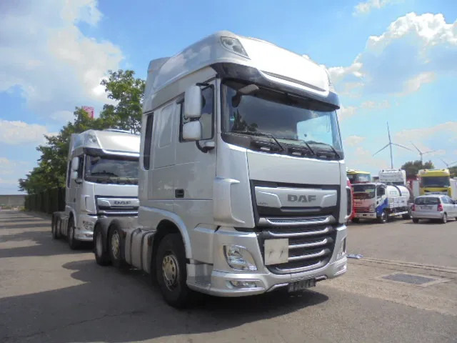 DAF XF 450 FTG 6X2 SUPER SPACE - Tractor truck: picture 3 DAF XF 450 FTG 6X2 SUPER SPACE - Tractor truck: picture 3
