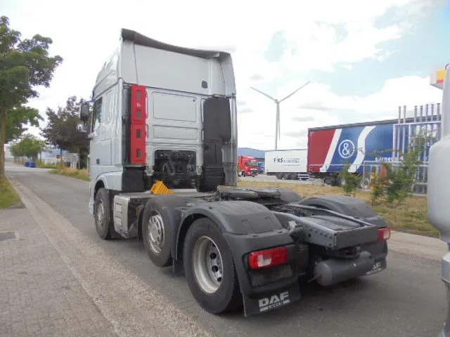 DAF XF 450 FTG 6X2 SUPER SPACE - Tractor truck: picture 5 DAF XF 450 FTG 6X2 SUPER SPACE - Tractor truck: picture 5