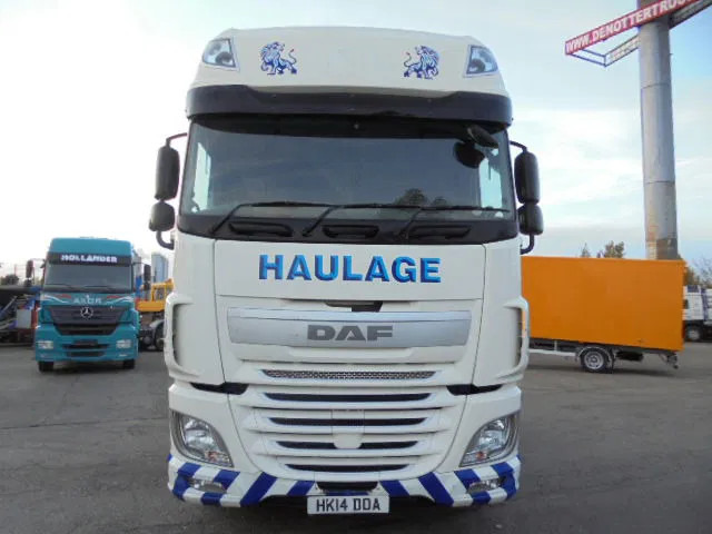 DAF XF 460 6X2 RHD - Tractor truck: picture 2 DAF XF 460 6X2 RHD - Tractor truck: picture 2