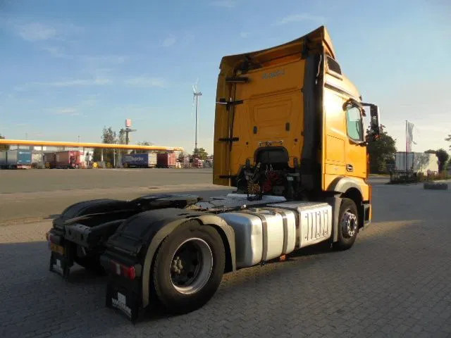 Mercedes-Benz Actros 1840 - Tractor truck: picture 4 Mercedes-Benz Actros 1840 - Tractor truck: picture 4