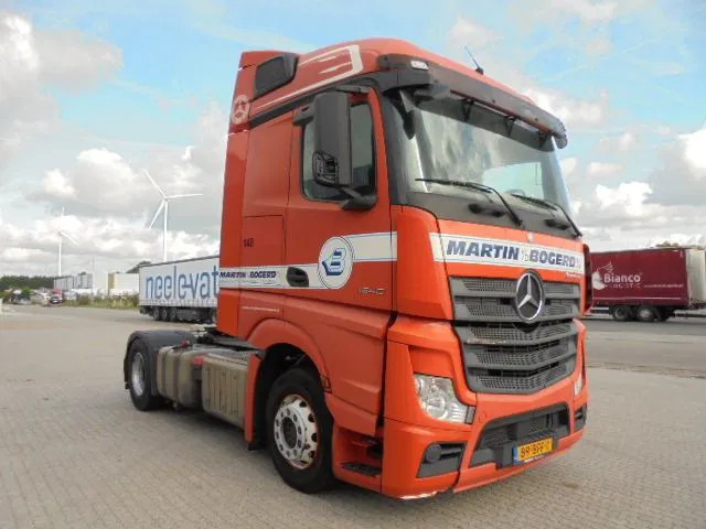 Mercedes-Benz Actros 1840 - Tractor truck: picture 2 Mercedes-Benz Actros 1840 - Tractor truck: picture 2