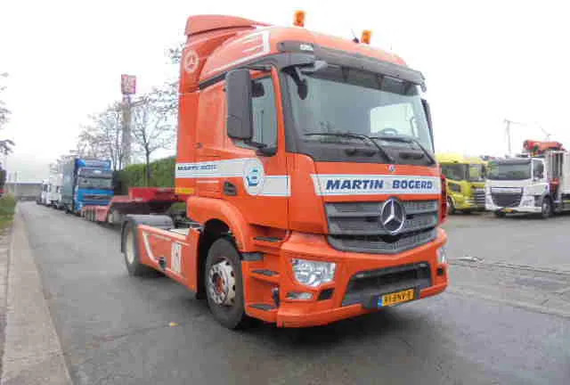 Mercedes-Benz Actros 1840 - Tractor truck: picture 2 Mercedes-Benz Actros 1840 - Tractor truck: picture 2