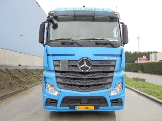 Mercedes-Benz Actros 1842 LS EUR6 - Tractor truck: picture 2 Mercedes-Benz Actros 1842 LS EUR6 - Tractor truck: picture 2