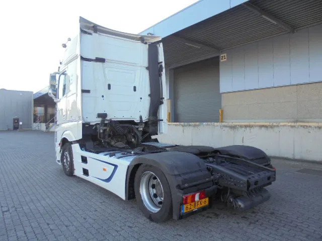 Mercedes-Benz Actros 1842 LS NL TRUCK - Tractor truck: picture 5 Mercedes-Benz Actros 1842 LS NL TRUCK - Tractor truck: picture 5