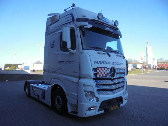 Mercedes-Benz Actros 1842 LS NL TRUCK - Tractor truck: picture 3 Mercedes-Benz Actros 1842 LS NL TRUCK - Tractor truck: picture 3