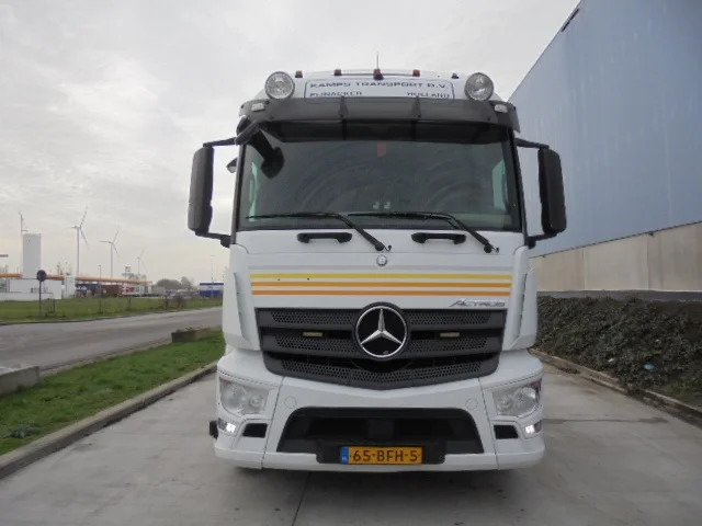 Mercedes-Benz Actros 1940 - Tractor truck: picture 2 Mercedes-Benz Actros 1940 - Tractor truck: picture 2