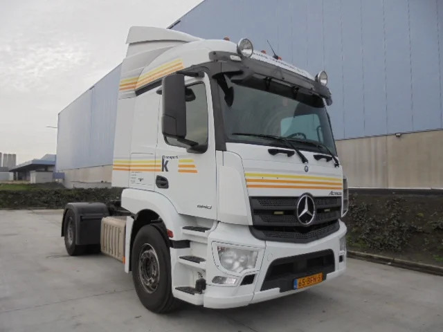Mercedes-Benz Actros 1940 - Tractor truck: picture 3 Mercedes-Benz Actros 1940 - Tractor truck: picture 3