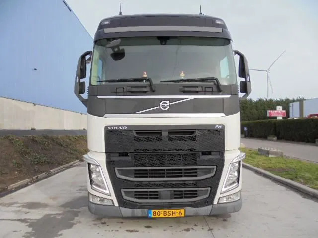 Volvo FH 420 MEGA - Tractor truck: picture 2 Volvo FH 420 MEGA - Tractor truck: picture 2