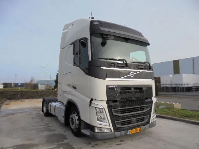 Volvo FH 420 MEGA NL TRUCK APK /TUV 01-05-2026 - Tractor truck: picture 3 Volvo FH 420 MEGA NL TRUCK APK /TUV 01-05-2026 - Tractor truck: picture 3