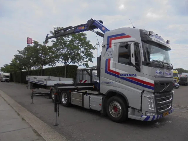 Volvo FH 420 6X2 NL TRUCK - Crane truck: picture 3 Volvo FH 420 6X2 NL TRUCK - Crane truck: picture 3
