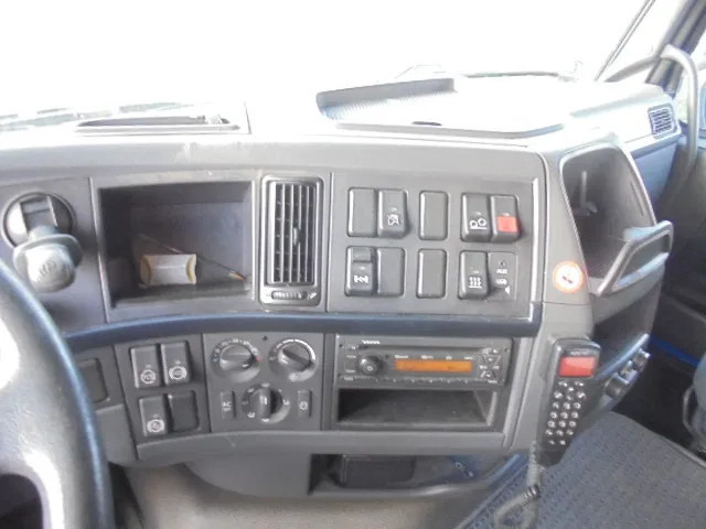 Curtain side truck Volvo FH 420 6X2 NL TRUCK: picture 15 Curtain side truck Volvo FH 420 6X2 NL TRUCK: picture 15