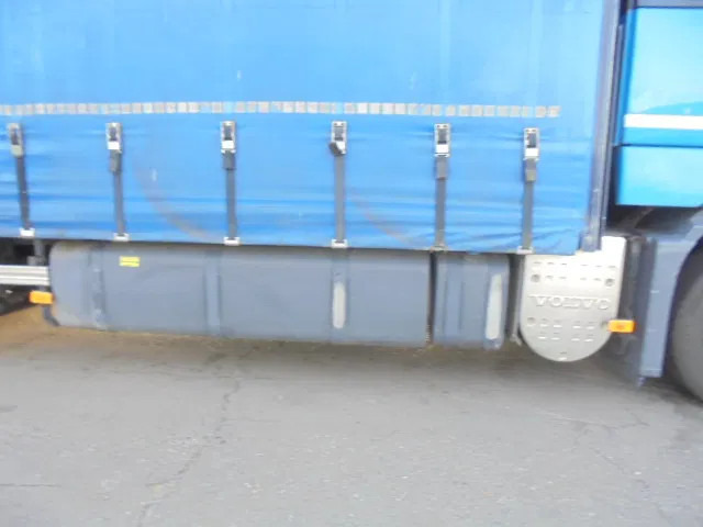 Volvo FH 420 6X2 NL TRUCK - Curtain side truck: picture 5 Volvo FH 420 6X2 NL TRUCK - Curtain side truck: picture 5