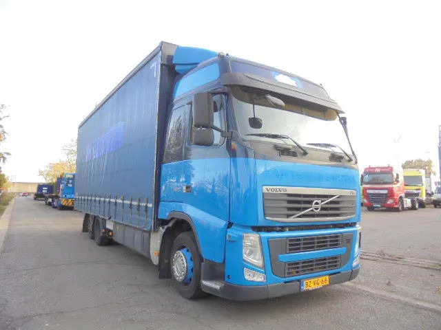 Volvo FH 460 6X2 NL TRUCK - Curtain side truck: picture 3 Volvo FH 460 6X2 NL TRUCK - Curtain side truck: picture 3