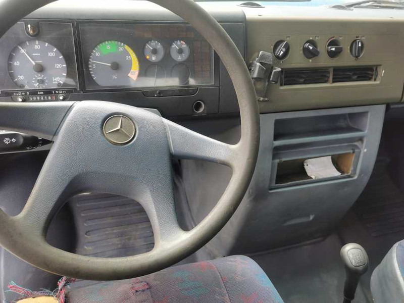 Open body delivery van Mercedes-Benz 814 Vario: picture 14