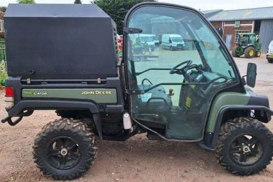John Deere 855D - ATV/ Quad: picture 5 John Deere 855D - ATV/ Quad: picture 5