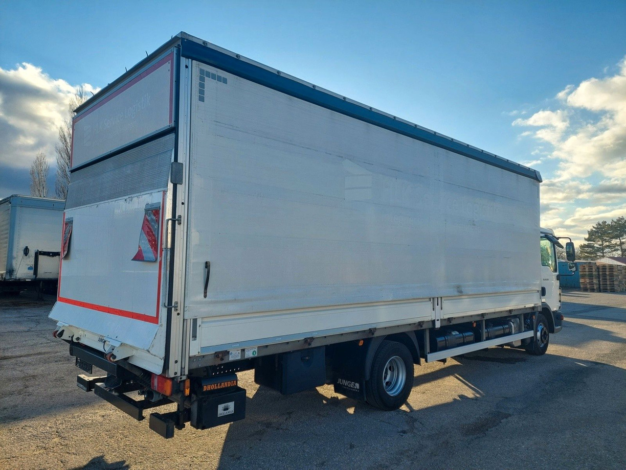 MAN TGL 12.250 BL 4x2 Edscha L 7,28 m - Curtain side truck: picture 4 MAN TGL 12.250 BL 4x2 Edscha L 7,28 m - Curtain side truck: picture 4
