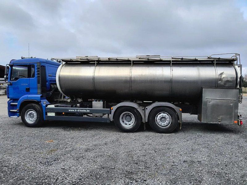 Tanker truck for transportation of milk MAN TGA 26.360 INSULATED INOX TANK - 2 COMP - AIRCO - LIFT/STEERING AXLE: picture 7