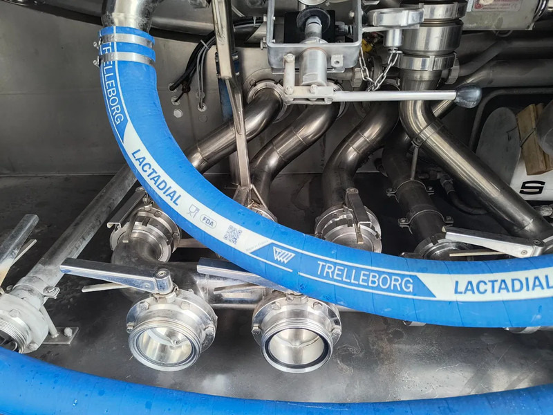 Tanker semi-trailer for transportation of milk Mafa INSULATED INOX TANK 29000L 3 COMP - PUMP/COUNTER - 2 STEERING AXLES: picture 15