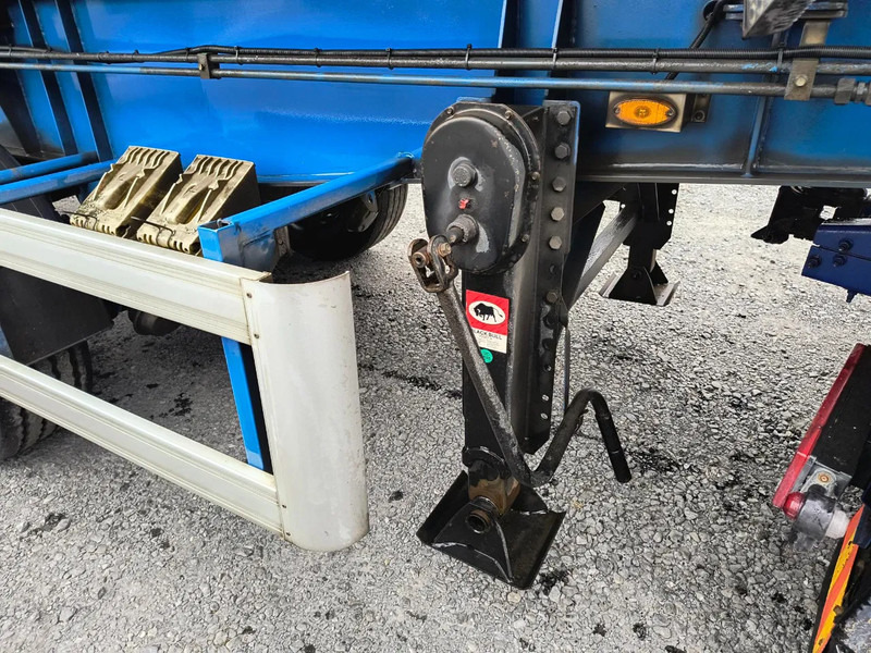 Tanker semi-trailer for transportation of milk Mafa INSULATED INOX TANK 29000L 3 COMP - PUMP/COUNTER - 2 STEERING AXLES: picture 18