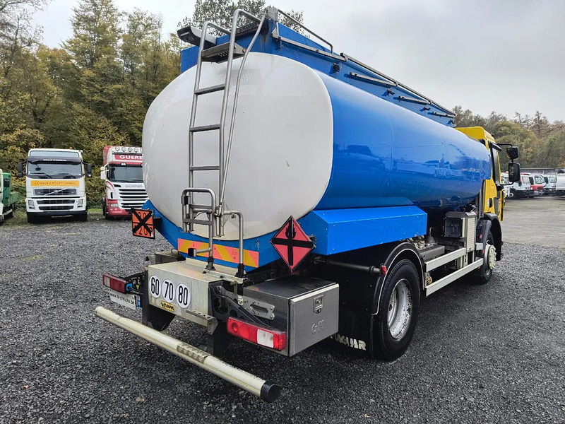Renault Premium 270 DXI 13500L FUEL/CARBURANT - 4 COMP - Tanker truck: picture 5 Renault Premium 270 DXI 13500L FUEL/CARBURANT - 4 COMP - Tanker truck: picture 5