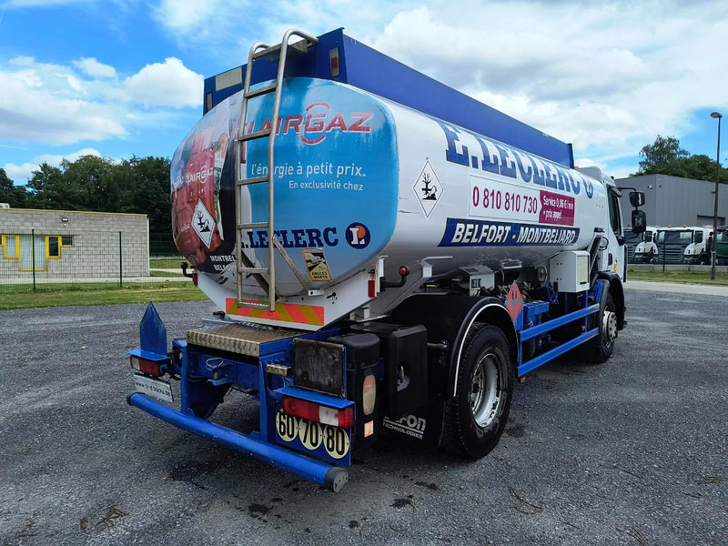 Renault Premium 310 DXI - CARBURANT / FUEL 13500L - 4 COMP - Tanker truck: picture 5 Renault Premium 310 DXI - CARBURANT / FUEL 13500L - 4 COMP - Tanker truck: picture 5
