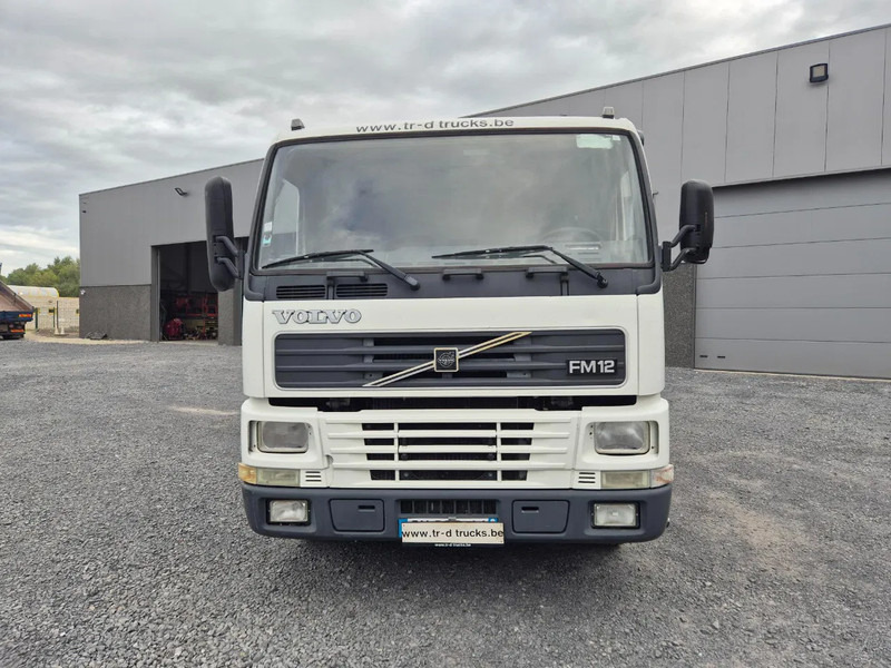Volvo FM 12.380 15000L INSULATED INOX TANK - WATER/MILK/FOODSTUFF - Tanker truck: picture 2 Volvo FM 12.380 15000L INSULATED INOX TANK - WATER/MILK/FOODSTUFF - Tanker truck: picture 2