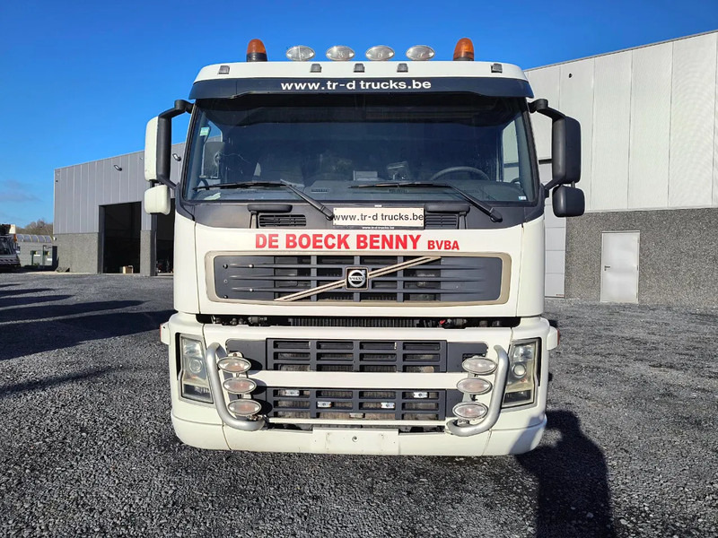 Volvo FM 300 14000L FUEL/CARBURANT - 4 COMP - Tanker truck: picture 2 Volvo FM 300 14000L FUEL/CARBURANT - 4 COMP - Tanker truck: picture 2