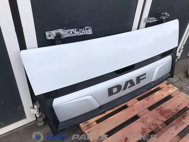 DAF CF Euro 6 Grille DAF 2148027 - Grill for Truck: picture 3 DAF CF Euro 6 Grille DAF 2148027 - Grill for Truck: picture 3