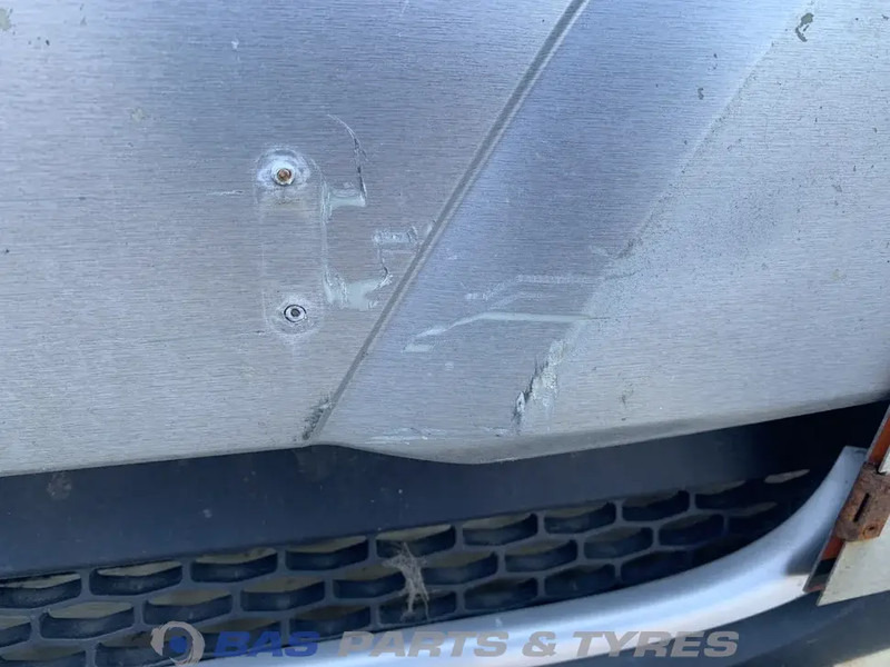 DAF CF Euro 6 Grille DAF 2148027 - Grill for Truck: picture 3 DAF CF Euro 6 Grille DAF 2148027 - Grill for Truck: picture 3