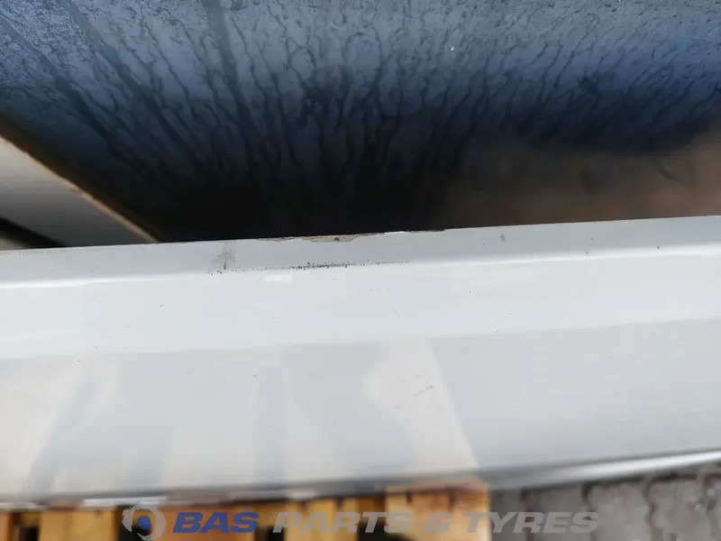 DAF CF Euro 6 Grille DAF 2148027 - Grill for Truck: picture 3 DAF CF Euro 6 Grille DAF 2148027 - Grill for Truck: picture 3