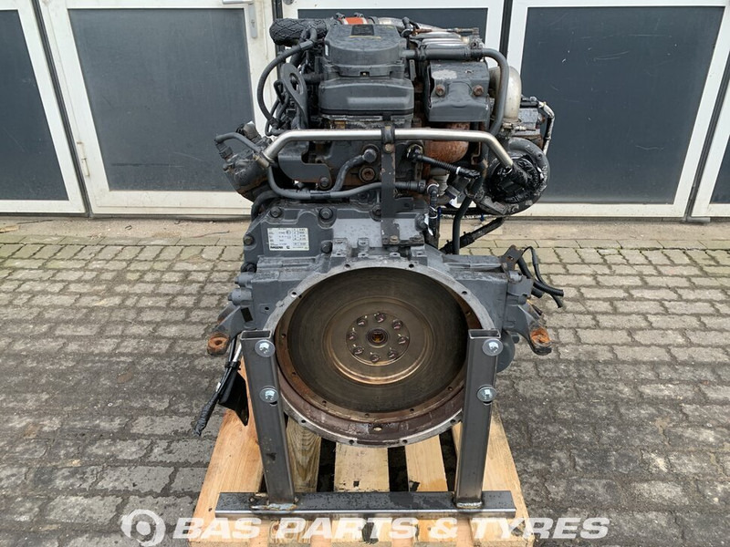 DAF CF Euro 6 - Engine for Truck: picture 2 DAF CF Euro 6 - Engine for Truck: picture 2