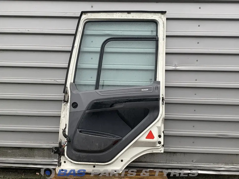 DAF CF (Meerdere types) - Door and parts for Truck: picture 2 DAF CF (Meerdere types) - Door and parts for Truck: picture 2