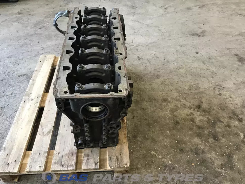 DAF Cilinderblok DAF 2117404 - Cylinder block for Truck: picture 2 DAF Cilinderblok DAF 2117404 - Cylinder block for Truck: picture 2