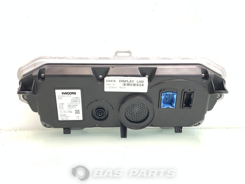 DAF Instrumentenpaneel DAF 2234212 - Dashboard for Truck: picture 2 DAF Instrumentenpaneel DAF 2234212 - Dashboard for Truck: picture 2