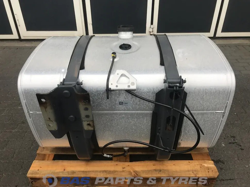 DAF - Fuel tank for Truck: picture 3 DAF - Fuel tank for Truck: picture 3